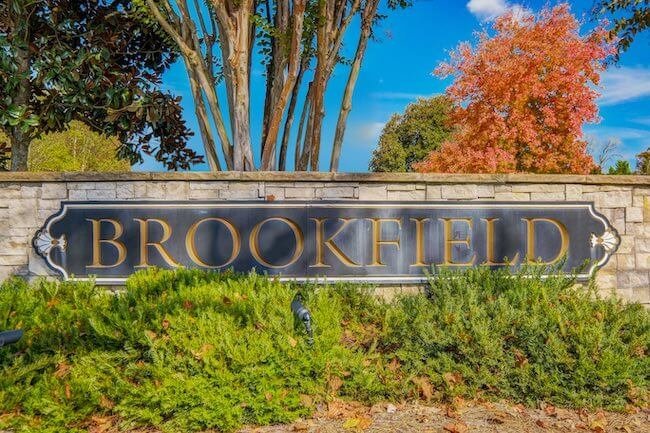 Brookfield Neighborhood Sign in Brentwood, Tennessee