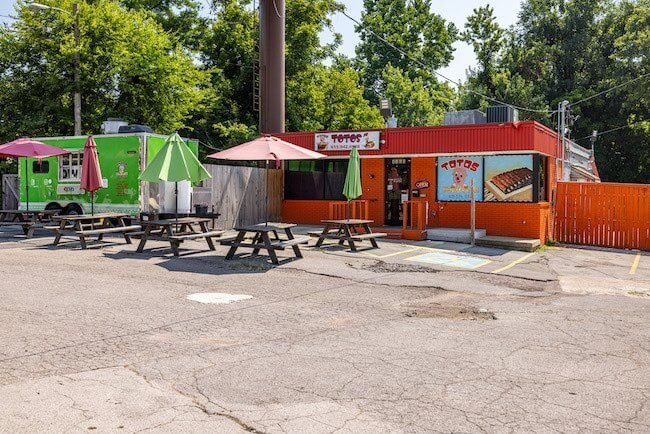Toto's BBQ in Inglewood, East Nashville, Tennessee