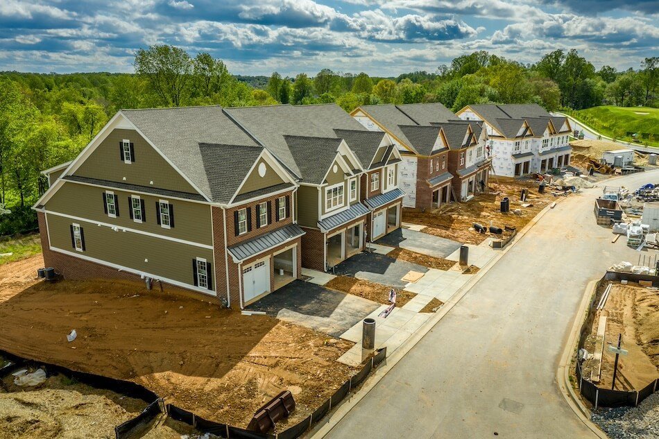 What are the Advantages and Disadvantages of Buying New Construction Homes?