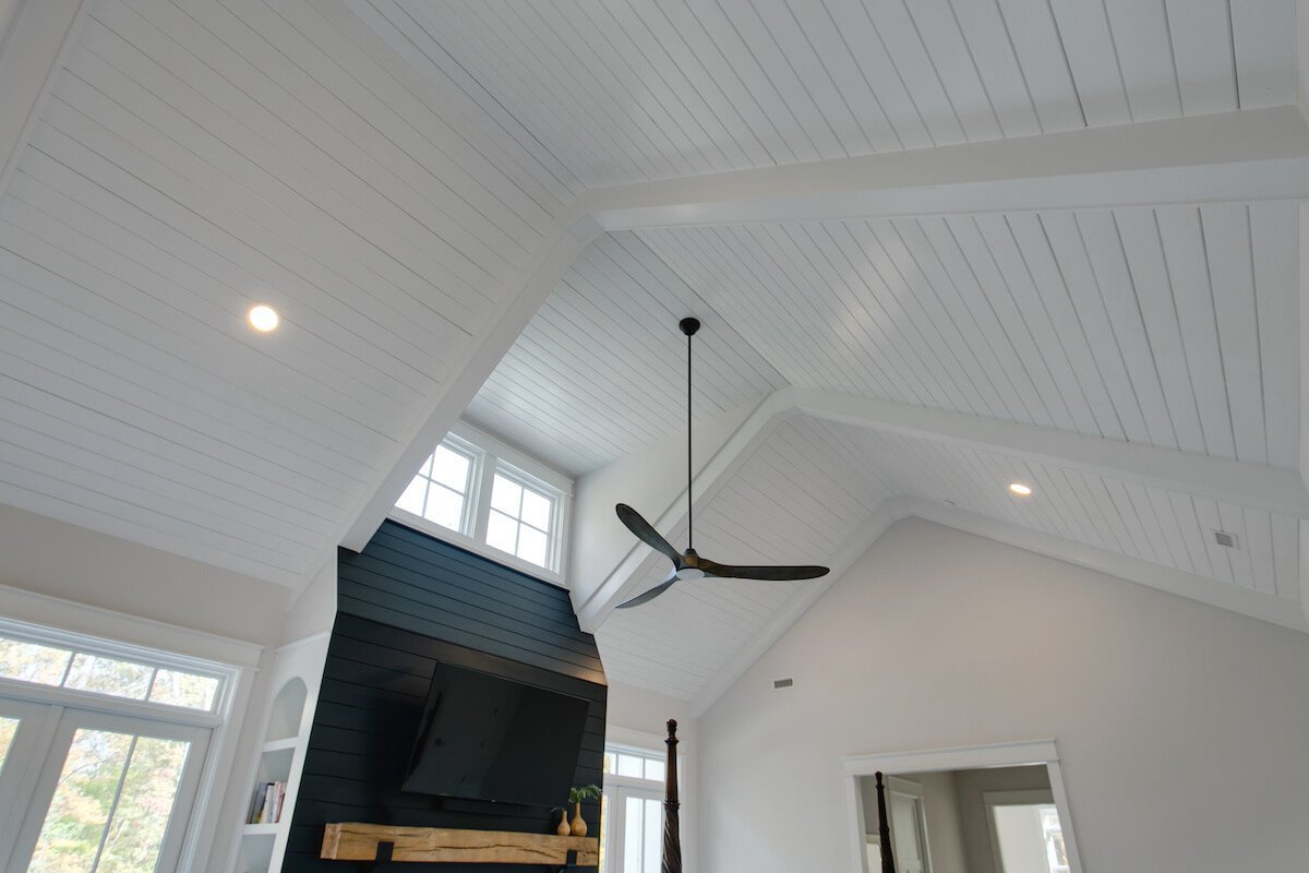 Shiplap Vaulted Ceiling in a Living Room